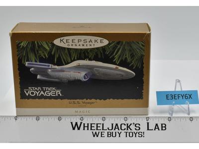 U.S.S. Voyager Star Trek MIB NEW MAGIC Keepsake Ornament 1993 Hallmark