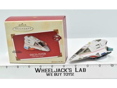 Delta Flyer Star Trek Voyager MIB 2002 Hallmark Keepsake Ornament