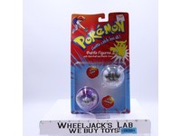 Battle Figures W/ Poke Ball and Battle Discs Golem Geodude Pokemon NEW MOSC