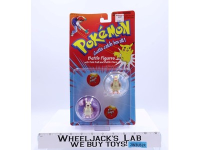 Battle Figures W/ Poke Ball and Battle Discs Pidgeot Pidgey Pokemon Hasbro NEW