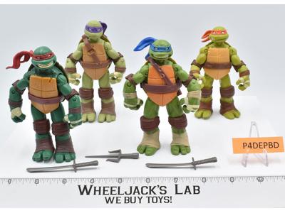 Lot of 4 Teenage Mutant Ninja Turtles 2012 Viacom 4.5" Action Figures