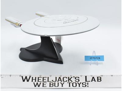 USS Enterprise Star Trek Next Generation 1995 Franklin Mint Sculpture W/Stand