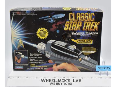 Classic Phaser Star Trek W/Box 1994 Playmates Action Figure