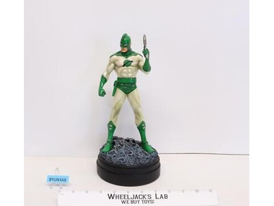 Captain Marvel 1960's Version Marvel Comics Bowen Designs Statue 0689/1000