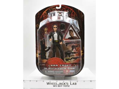 Lara Croft Tomb Raider Motorcycle Gear Playmates 2001 Action Figure