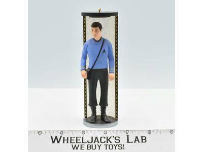Dr. Leonard H. McCoy Star Trek Hallmark Keepsake Ornament 1997 Action Figure
