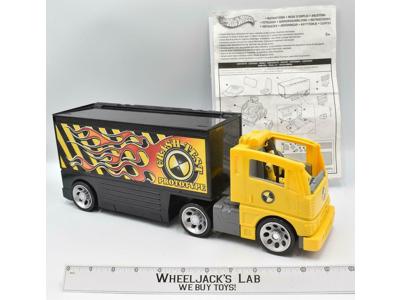 Crash Test Prototype Trailer Incredible Crash Dummies 2004 Hot Wheels Mattel