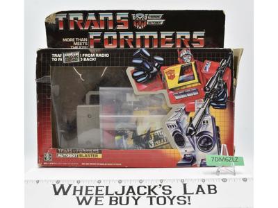 Blaster 100% Complete W/Box 1985 Vintage G1 Transformers Action Figure