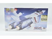 Hasegawa 1/72 VF-1J Valkyrie Colored Clear Version model kit