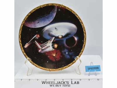 U.S.S. Enterprise The Voyagers Plate Star Trek 1994 The Hamilton Collection