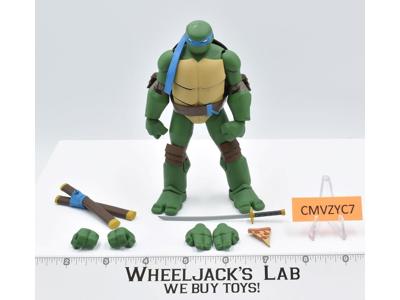 Leonardo Teenage Mutant Ninja Turtles 2019 GameStop Action Figure