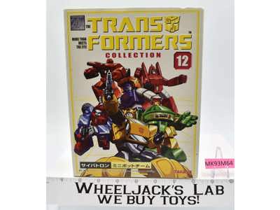 Minibot #12 w/ Box Collection Book Transformers 2004 Takara