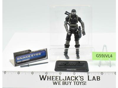 Snake Eyes 100% Complete W/Card G.I. Joe Renegades 2011 Hasbro Action Figure