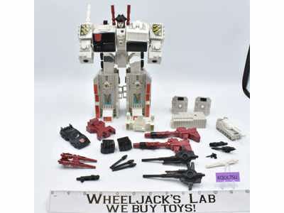 Metroplex 100% Complete Vintage 1985 G1 Transformers Hasbro Action Figure
