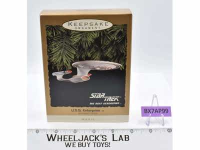 U.S.S. Enterprise Star Trek MIB NEW MAGIC Keepsake Ornament 1993 Hallmark