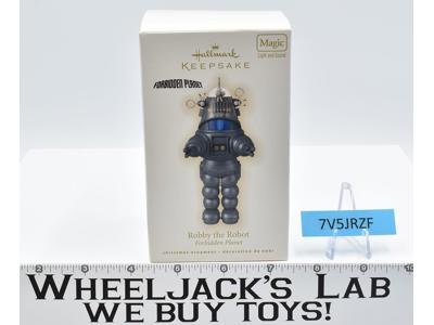 Robby The Robot Forbidden Planet Magic Hallmark Keepsake Ornament 2009