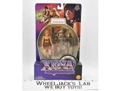 Xena Gabrielle Orphan of War Spinning Staff Attack 1996 MISB ToyBiz Figure