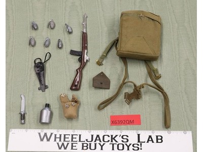 GI Joe Action Marine Equipment Set Paratrooper Vintage 12" Accessory