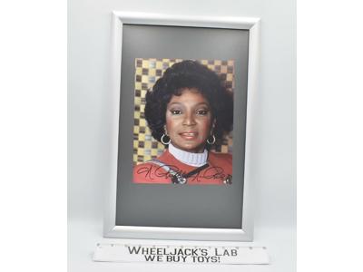 Uhura Star Trek Original Series Nichelle Nichols AUTOGRAPHED 8x10 Picture