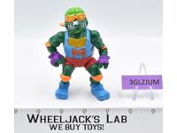 Skateboardin' Mike Teenage Mutant Ninja Turtles 1991 Playmates Action Figure