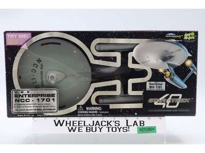 U.S.S. Enterprise NCC-1701 100% Complete Star Trek 40th 2007 Diamond Select