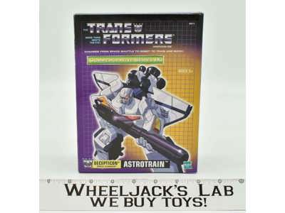 Astrotrain Triple Changer Transformers Commemorative Series IX 2004 Hasbro MISB