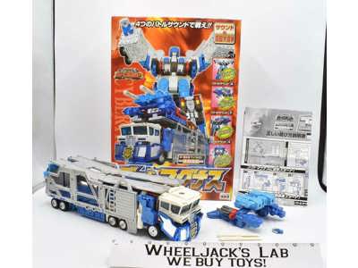 God Magnus C-023 Car Robots 100% Complete W/ Box 2000 Transformers Takara