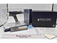 Phaser Leonard Nimoy Star Trek TOS Master Replicas Signature Ed. W/COA