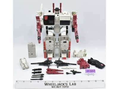 Metroplex RT 100% Complete Vintage 1985 G1 Transformers Hasbro Action Figure