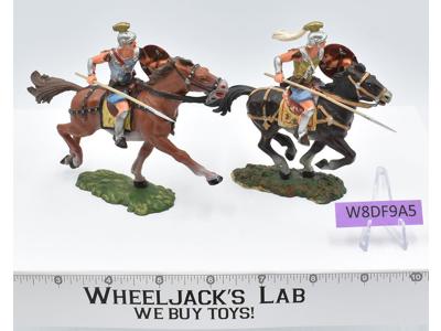 Lot of 2 Roman Soldiers on Horses With Spears 1970's Elastolin Germany
