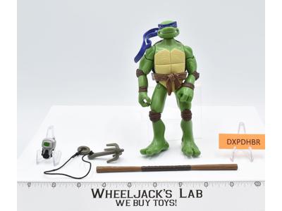 Donatello Complete Teenage Mutant Ninja Turtles 2006 Playmates Action Figure