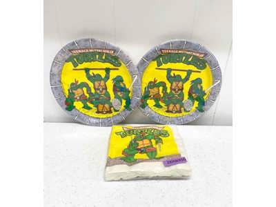 Lot of 16 Party Plates &amp; 16 Napkins TMNT 1989 by Unique Vintage NEW SEALED