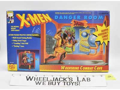 Wolverine Combat Cave #2 The Uncanny X-Men Danger Room Toybiz 1994 MIB