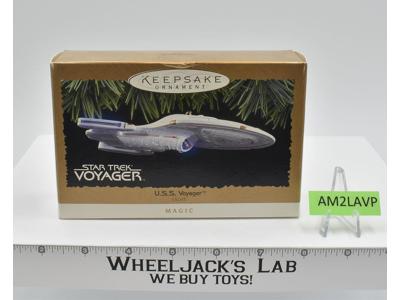 U.S.S. Voyager Star Trek MIB NEW MAGIC Keepsake Ornament 1993 Hallmark