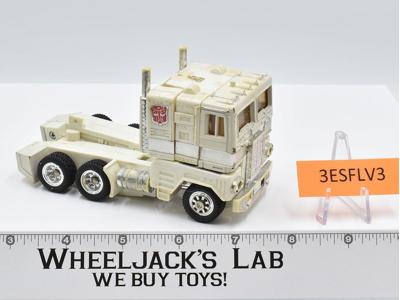 Ultra Magnus CAB RT 1986 G1 Transformers Freightliner COE Figure