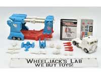 Ultra Magnus 100% Complete UNUSED STICKERS 1986 Vintage G1 Transformers Figure