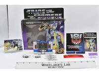 Soundwave &amp; Buzzsaw W/ Box 1985 Vintage G1 Transformers Action Figure