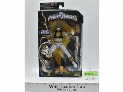 White Ranger Saban's Mighty Morphin Power Rangers 2017 Bandai NEW MISB SEALED