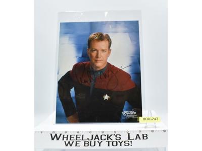 Tom Paris Star Trek Voyager Robert Duncan AUTOGRAPHED 8x10 Picture