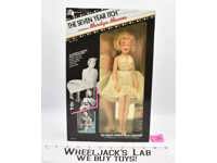 Marilyn Monroe #2 11.5" MIB Let's Make It Legal Vintage 1982 Tristar