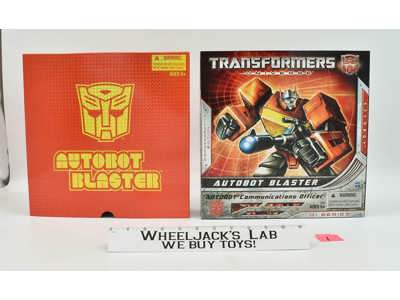 Autobot Blaster #1 Transformers Universe G1 Series 2010 Hasbro NEW SEALED MISB