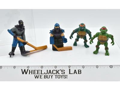 Lot of 4 Teenage Mutant Ninja Turtles Figures 1990 Remco Subterranean Hockey