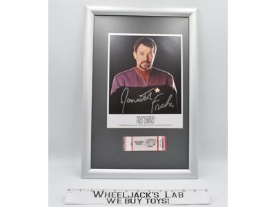 Commander Riker Star Trek First Contact Jonathan Frakes AUTOGRAPHED 8x10 Picture