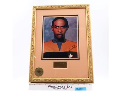 Tuvok Star Trek Voyager Tim Russ AUTOGRAPHED 8x10 Picture