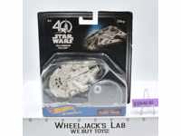Millennium Falcon Star Wars 40th Anniversary 2016 Mattel Hot Wheels NEW MOSC
