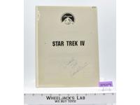 Star Trek IV Voyage Home Movie Script AUTOGRAPHED LT. Saavik Robin Curtis