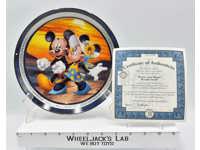 Mickey &amp; Minnie's Moonlit Stroll Romantic Moments 1999 The Bradford Exchange