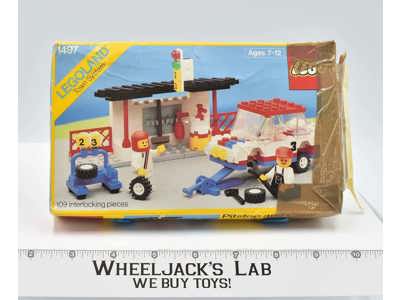Legoland Town System 1497 Pitstop &amp; Crew 1987 Lego