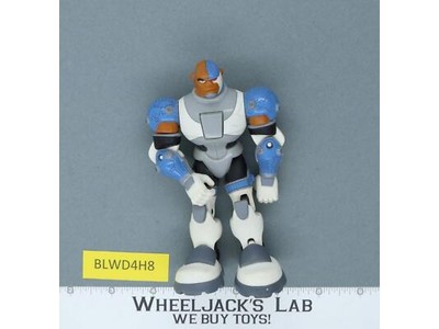 Action Sound Cyborg Teen Titans 2003 Bandai DC Super Heroes Figure