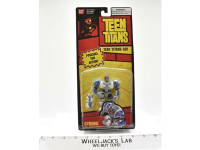 Cyborg MOSC NEW Teen Titans 2005 Bandai DC Super Heroes Action Figure